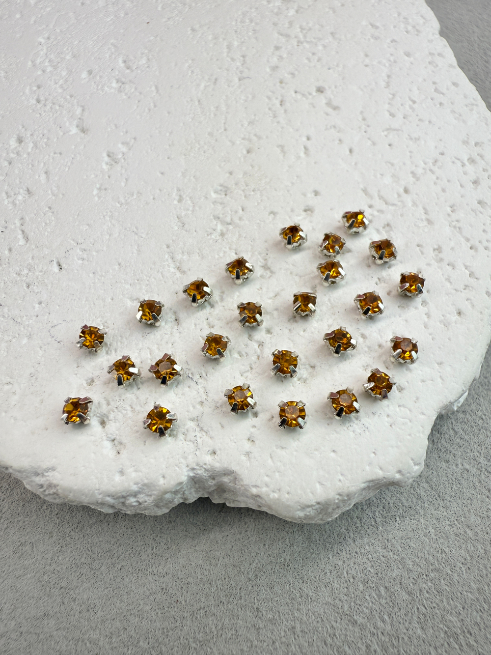 Шатоны 3 мм, Топаз в серебре, 25 шт