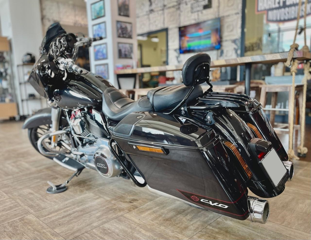  CVO Street Glide 117 Harley-Davidson (2020)