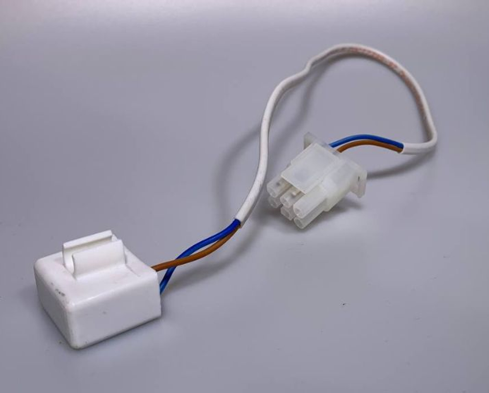 Реле тепловое, предохранитель 2-х проводное ПТР-103 с колодкой (реле тепловое ) Дефростер