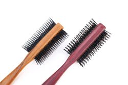 S-HEART-S Расческа для создания прикорневого объема VOLUME (светлое дерево)