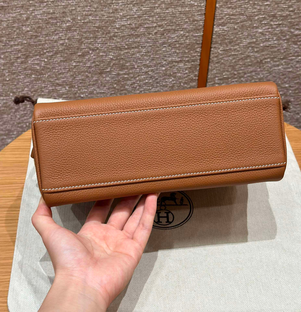 Hermes Kelly Messenger PM 24 cm