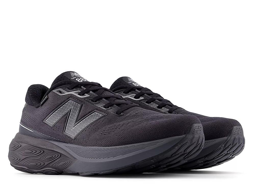 Кроссовки для бега мужские New Balance Fresh Foam X 880 v15 Gore-Tex Черные