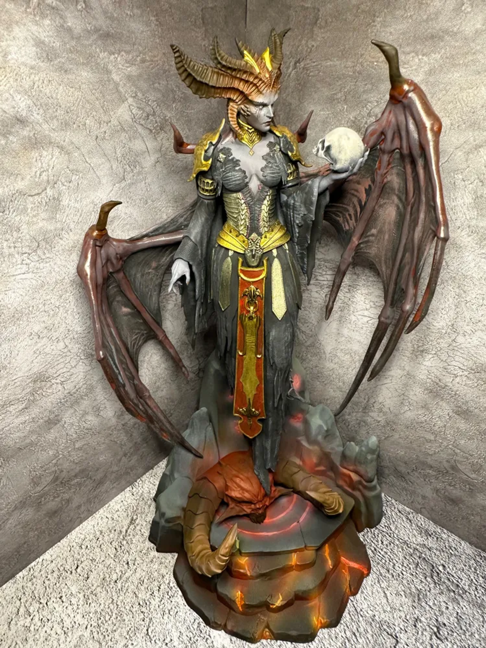 Lilith Diablo 4 Лилит фигурка (окрашена)