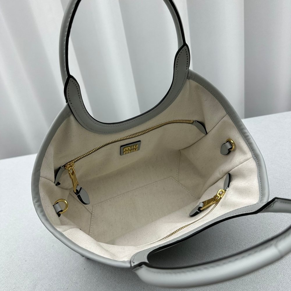 Miu Miu IVY Bag 23 cm