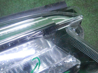 Битая Фара правая Subaru Forester 5 SK (2018-2021) LED