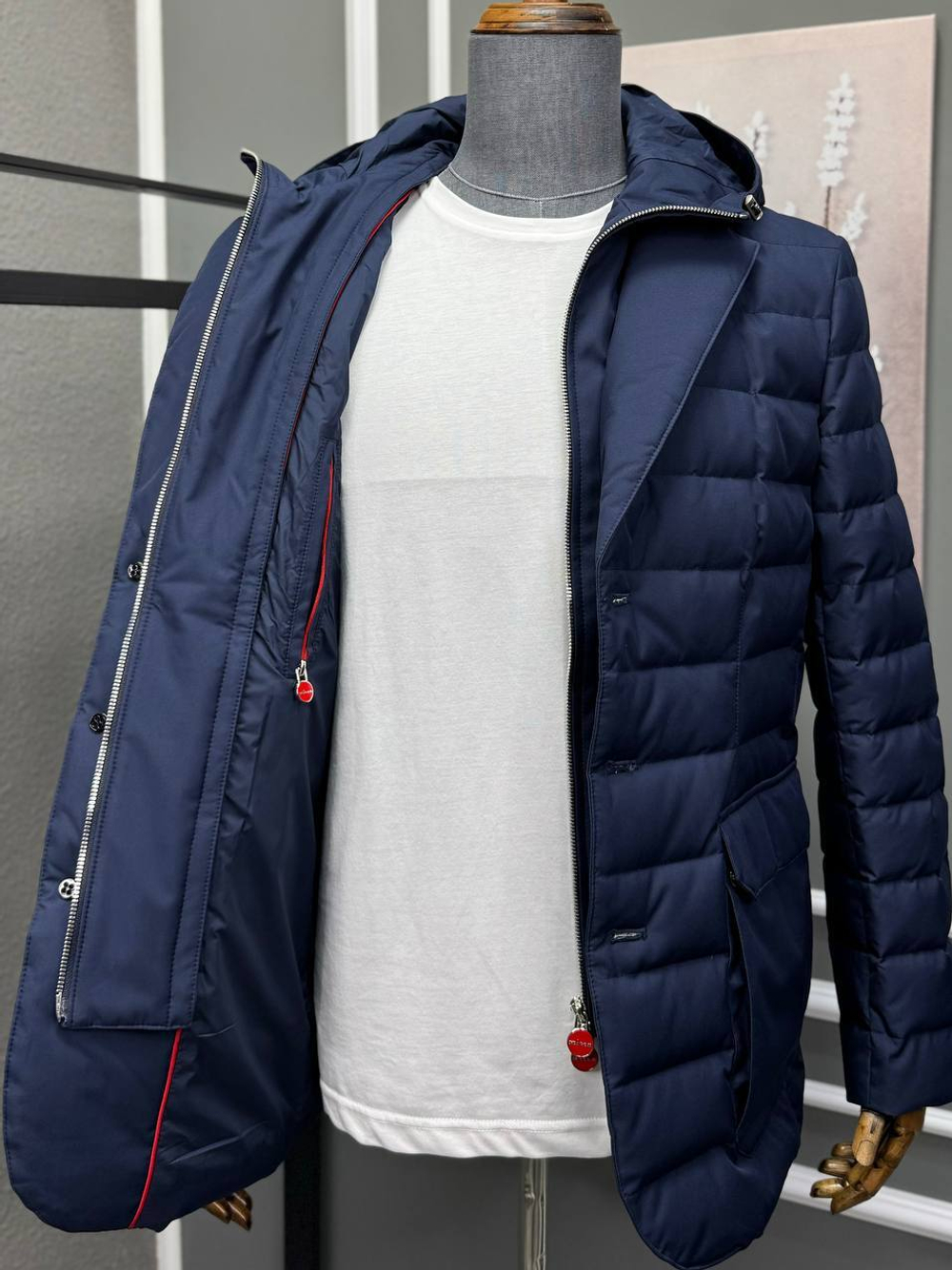 Пуховик Kiton
