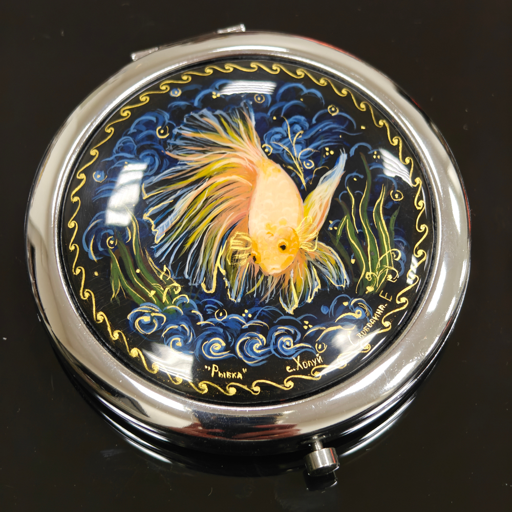 Двустороннее сувенирное карманное зеркало с ручной росписью "Рыбка"