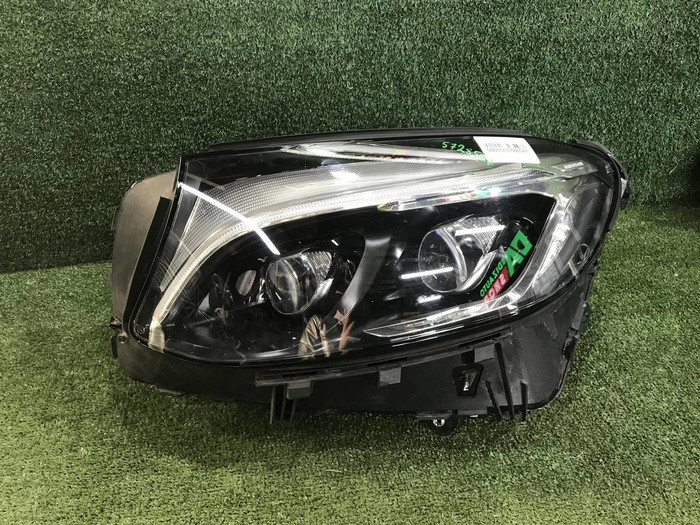 Фара левая Mercedes GLC X253 (2015-2019) LED