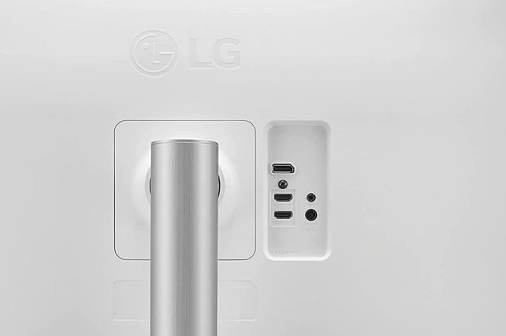 Монитор 27" LG 27UP650-W