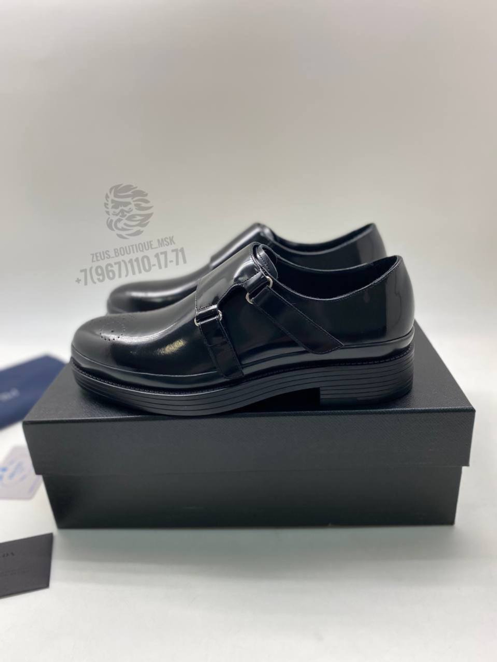 Монки Prada