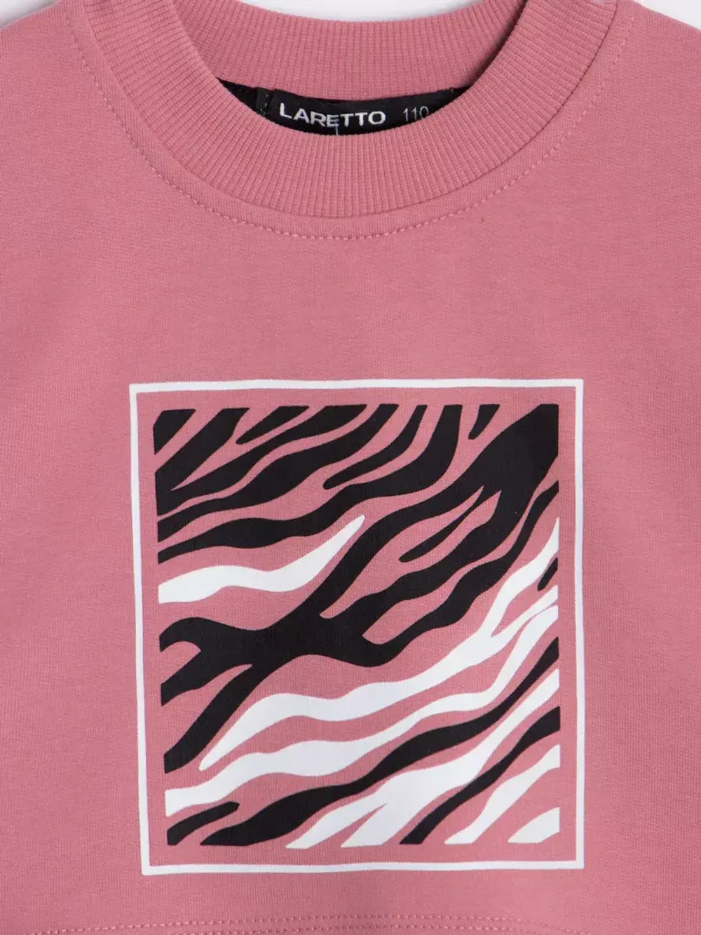 Костюм для девочки, футболка и шорты