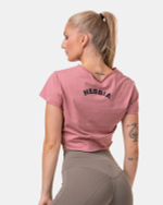 Женская укороченная футболка Nebbia 583 Loose Fit & Sporty Crop Top Old rose