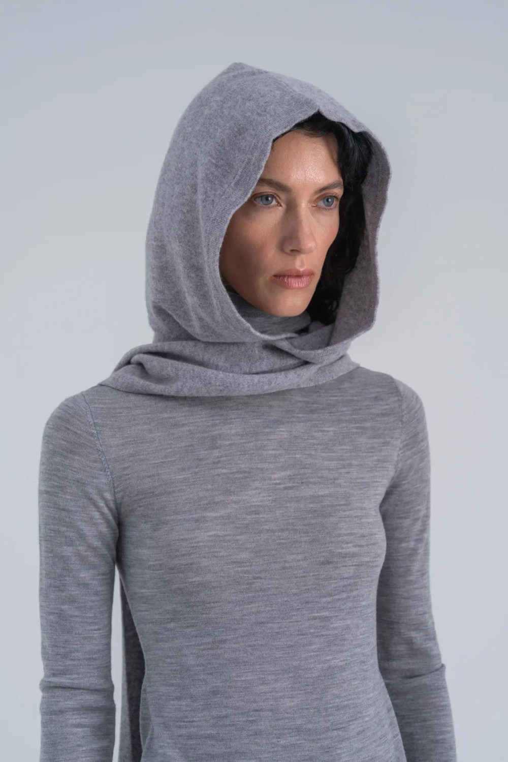 Капюшон из шерсти мериноса