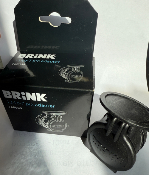 Переходник с Европейского разъема 13-pin на Российский 7-pin Brink 768009, пластик, черный