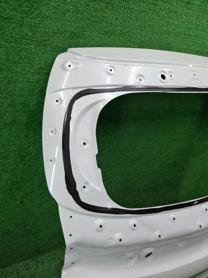 Крышка багажника Skywell ET5 (2021-н.в.)