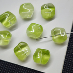 Бусина квадрат, волна, стеклянные, зелёные, салатовые, 10мм, штучно