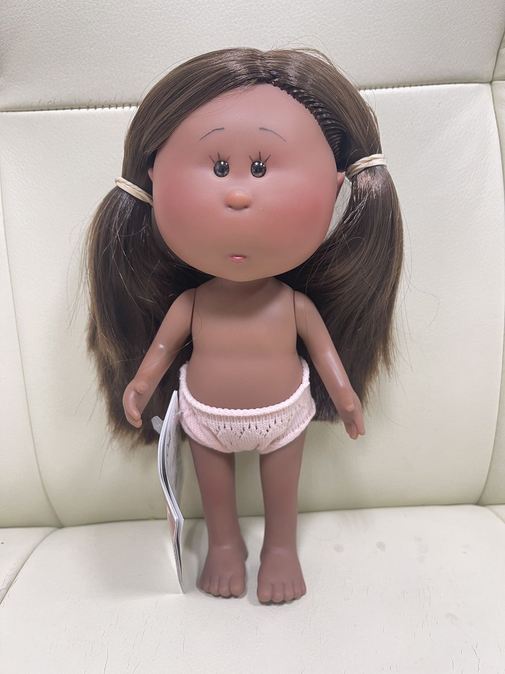 Уценка. Кукла для девочки виниловая 23см Маленькая Мия без одежды (3199WN1)