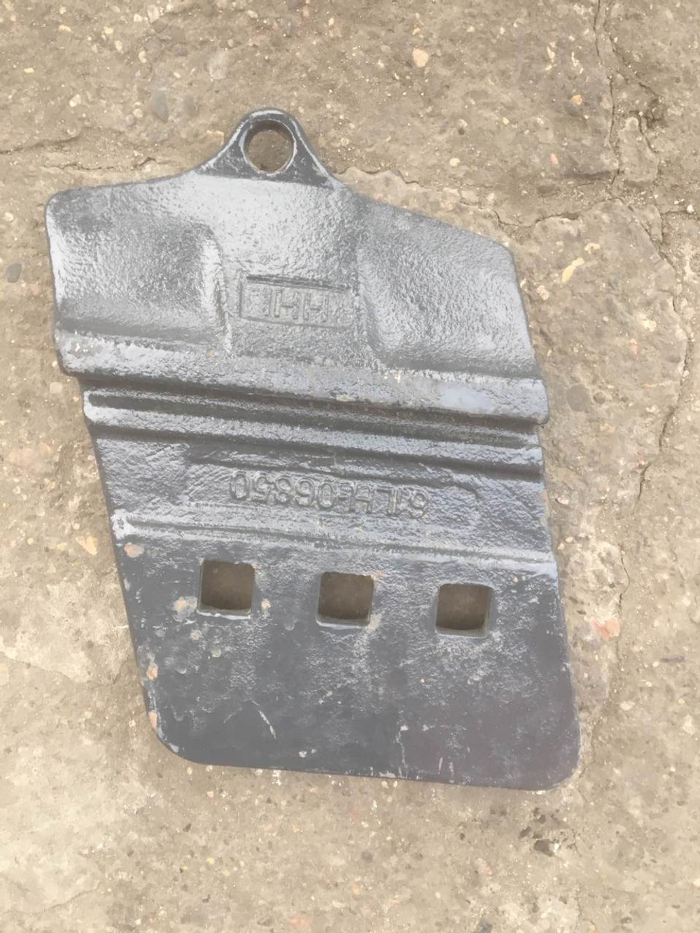 Межзубьевая защита боковая 61LH-06850