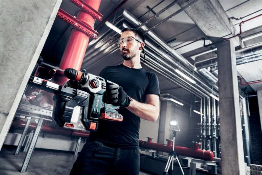 Перфоратор аккумуляторный METABO KHA 18 LTX BL 24 Quick без АКБ и З/У, MetaBOX, бесщеточный 600211840