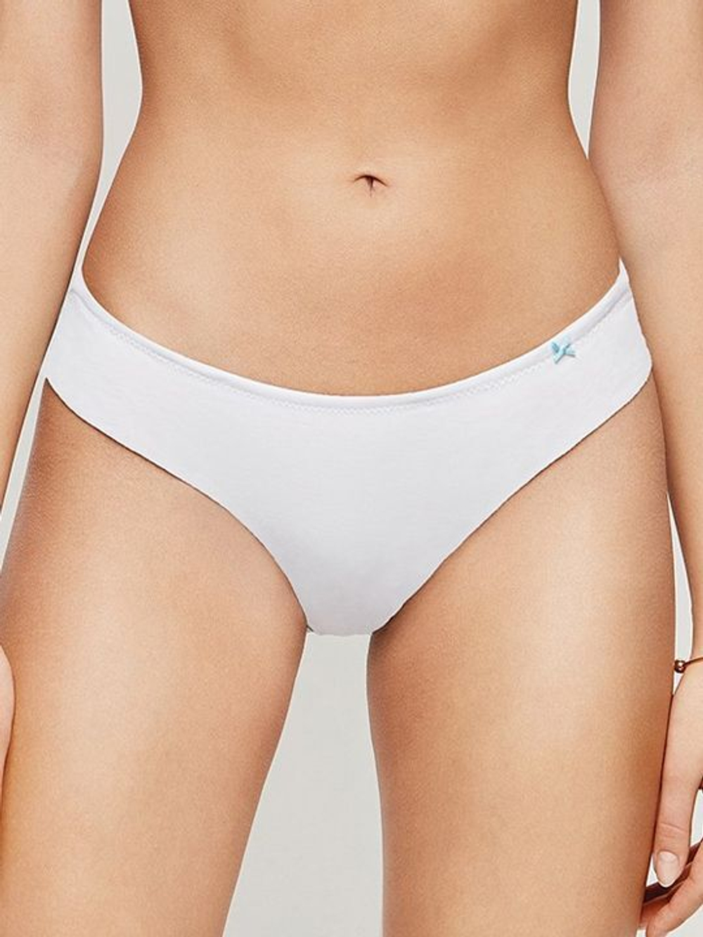 Трусики-слип со средней линией талии (Размер: 5 размер) (Цвет: черный)