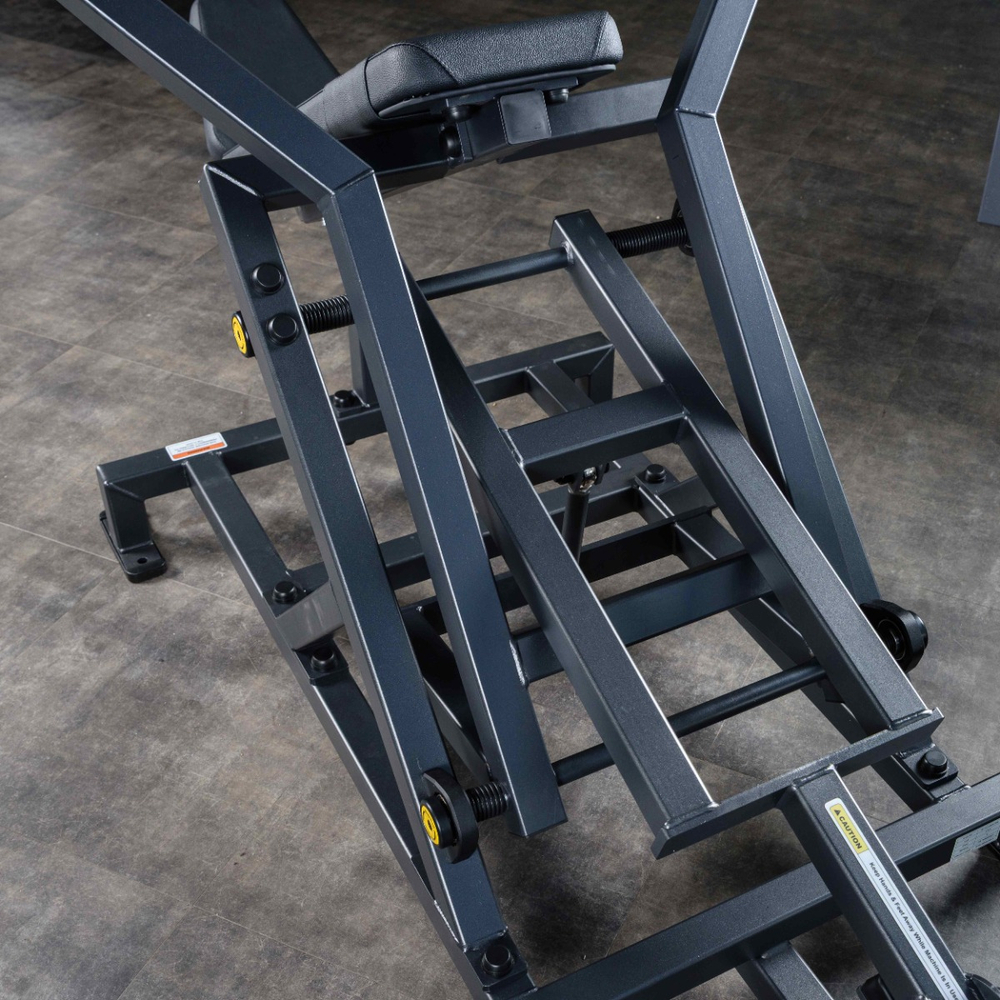 A703L Жим от плеч