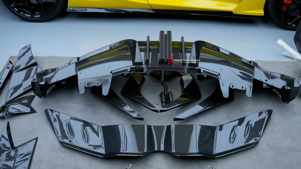Карбоновый обвес для LAMBORGHINI REVUELTO 2023+ Ламборгини