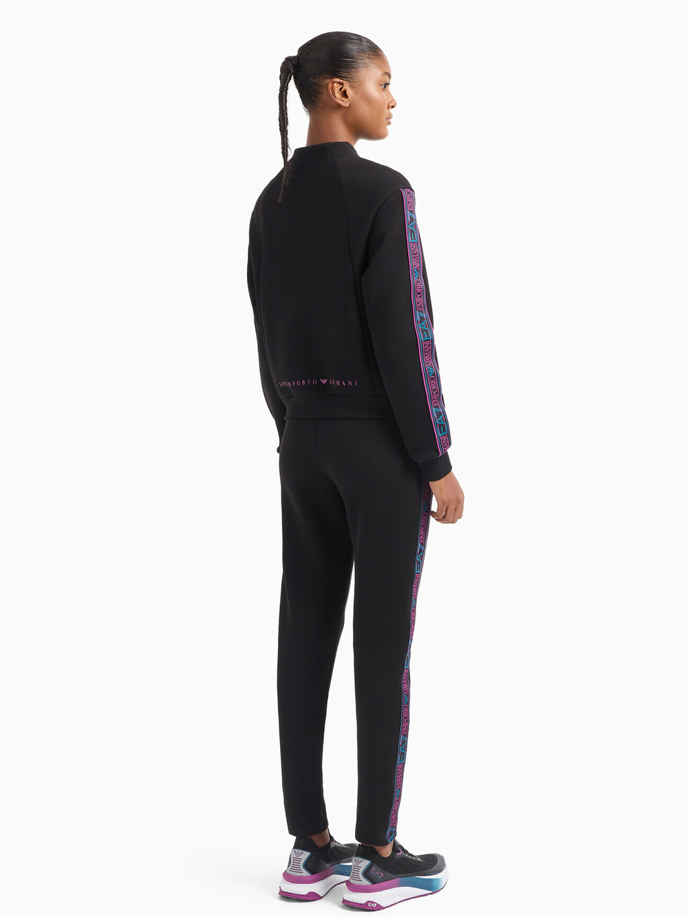 Костюм женский Tracksuit EA7
