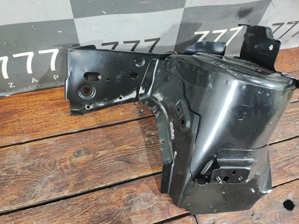 Стакан передний левый Nissan X-Trail 3 (T32) 13-23 Новое Оригинал  641204CB0B