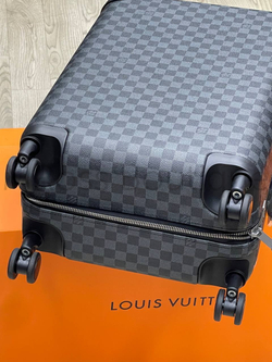 Чемодан Louis Vuitton Horizon Damier Graphite