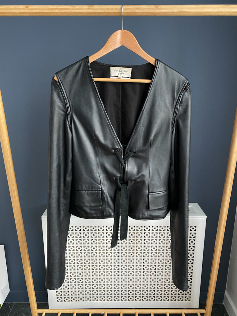 Кожаная куртка жакет Yves Saint Laurent, S