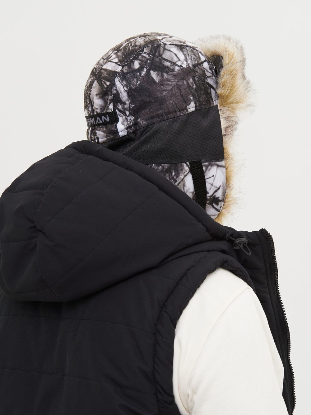 Шапка ушанка зимняя Альтаир с маской ткань Alova цвет Белый лес (ветки)