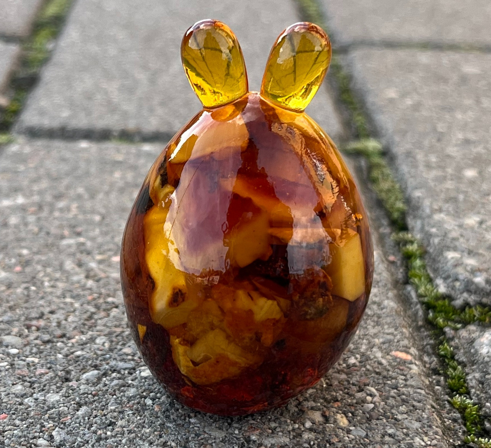 Кролик с сердцем