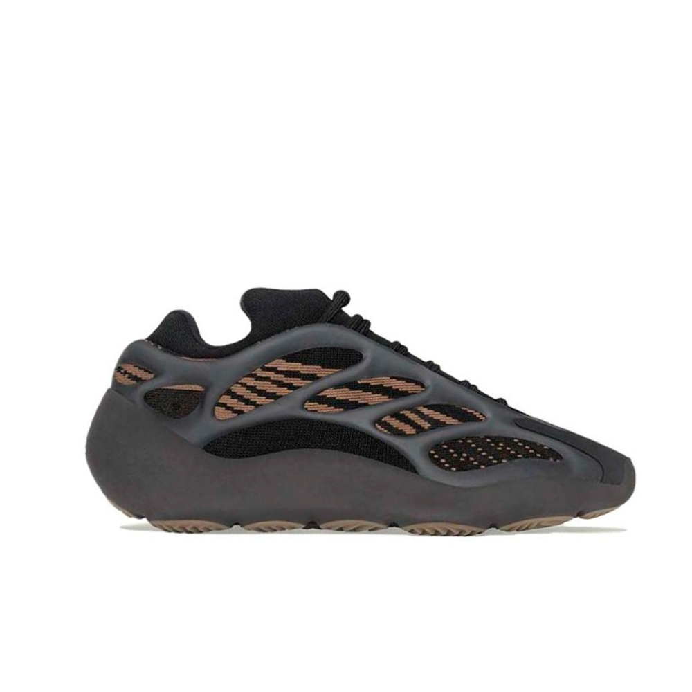 Кроссовки Adidas Yeezy Boost 700 V3 'Clay Brown' GY0189