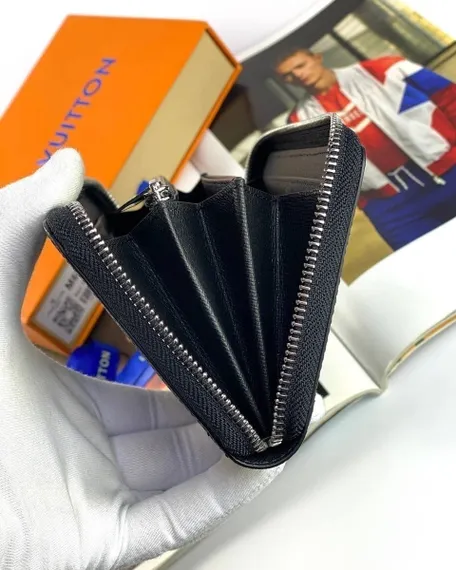 Кошелек Louis Vuitton Zippy Damier Graphite