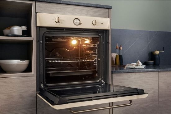 Электрический духовой шкаф Hotpoint-Ariston FIT 801 H OW HA