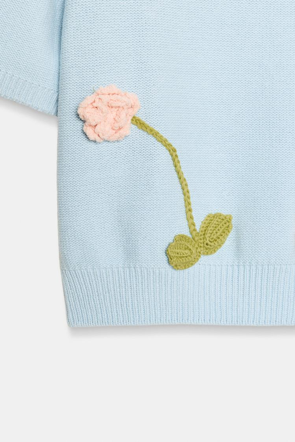 ZARA СВИТЕР С ЦВЕТОЧНЫМ УЗОРОМ И КОРОТКИМИ РУКАВАМИ, ГОЛУБОЙ