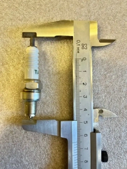 Свеча A7TC (1137) двигатели 50-160см3 питбайк, мопед