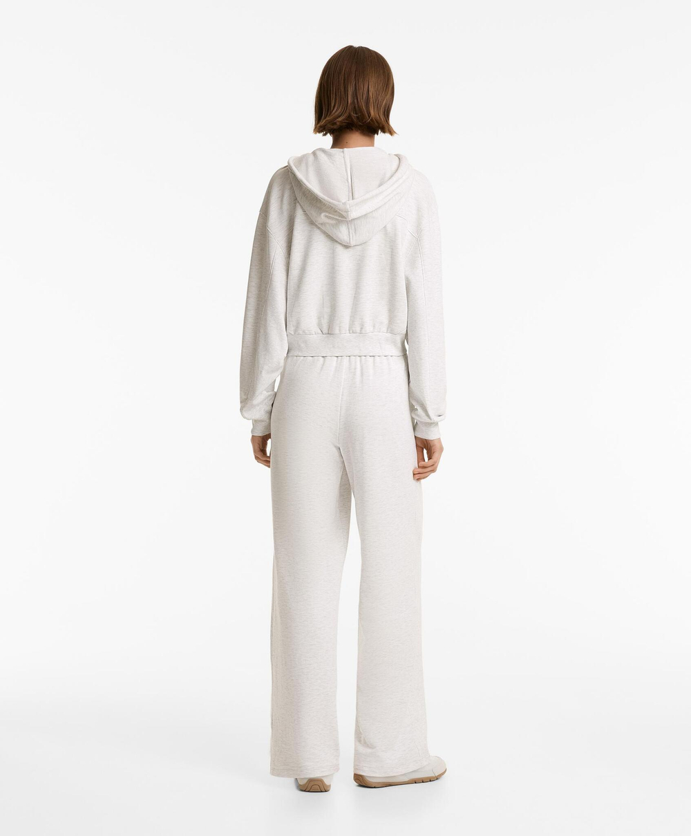 Oysho Толстовка укороченная с капюшоном и отделкой в ​​рубчик из хлопка и модала, бледно-серый меланж