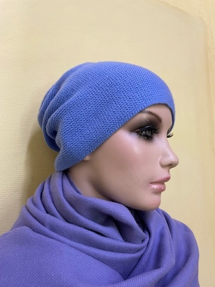 Шапка женская.