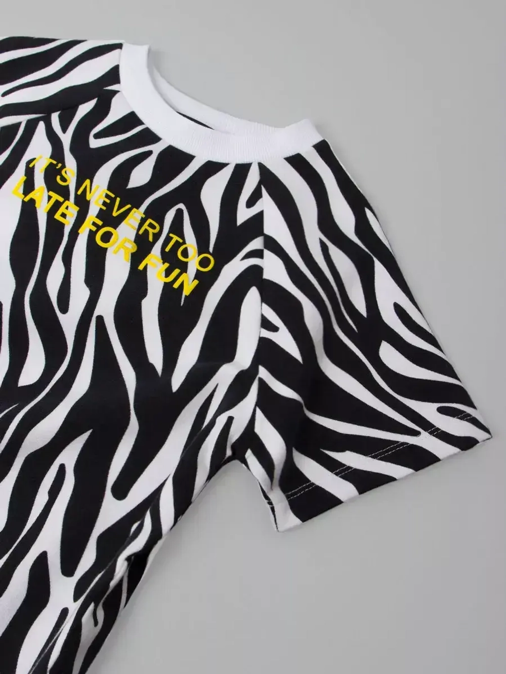 Платье в садик для девочки с принтом