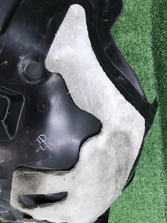 Подкрылок передний левый Mercedes GLE C292 (15-19)