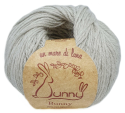 Пряжа Bunny 50г, 200м, 20%пух кролика, 5%меринос, 30%натуральная вискоза, 45%нейлон (цена за 1 шт)