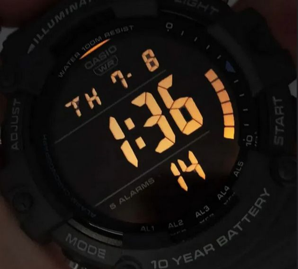 Мужские наручные часы Casio Collection AE-1500WH-8B