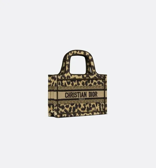 Сумка Dior Book Tote, с леопардовым принтом