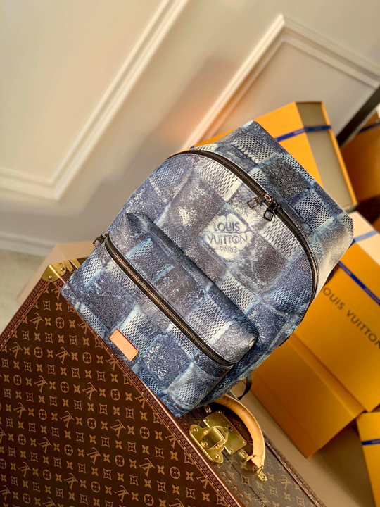 Louis Vuitton Discovery Backpack PM