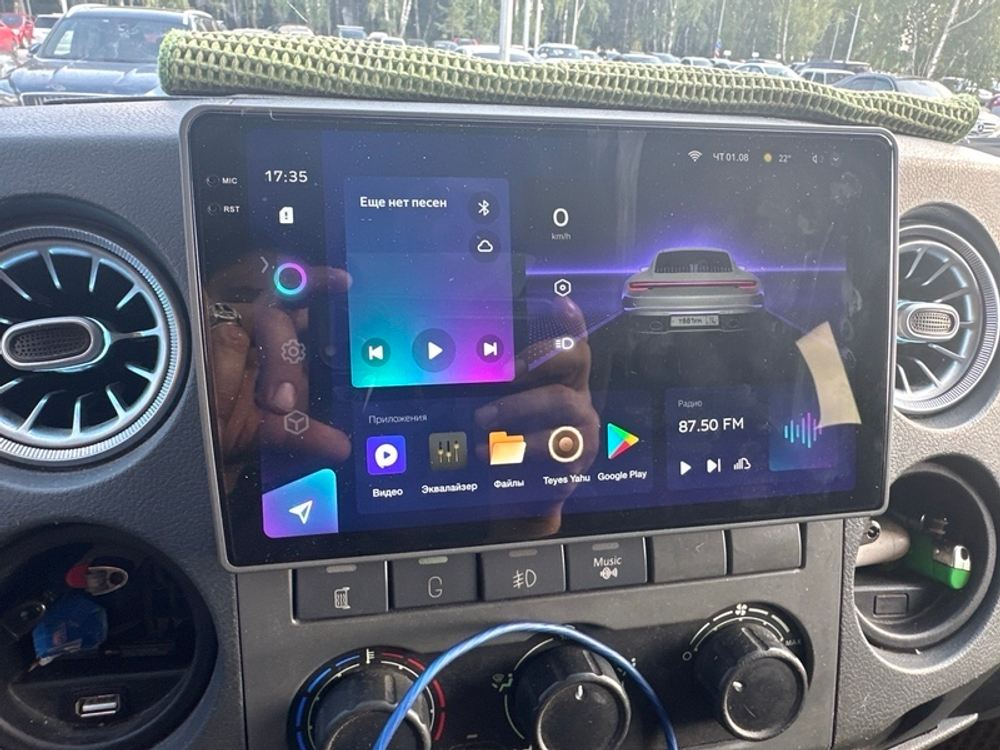 Магнитола для ГАЗель Next, Газон Next (без ШГУ) - Teyes CC4-PRO монитор 9.5" 2K QLED на Android 13, Snapdragon 778G, AI, CarPlay, DSP, 4G SIM-слот