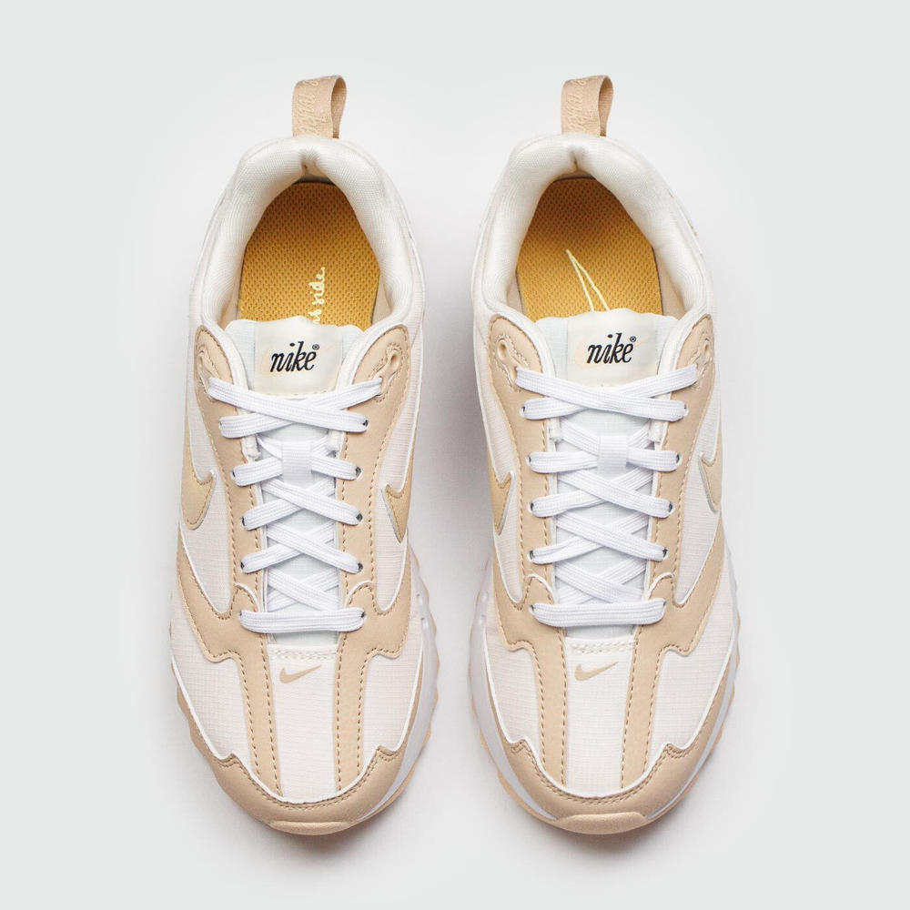 Кроссовки Nike Air Max Dawn White Beige Wmns