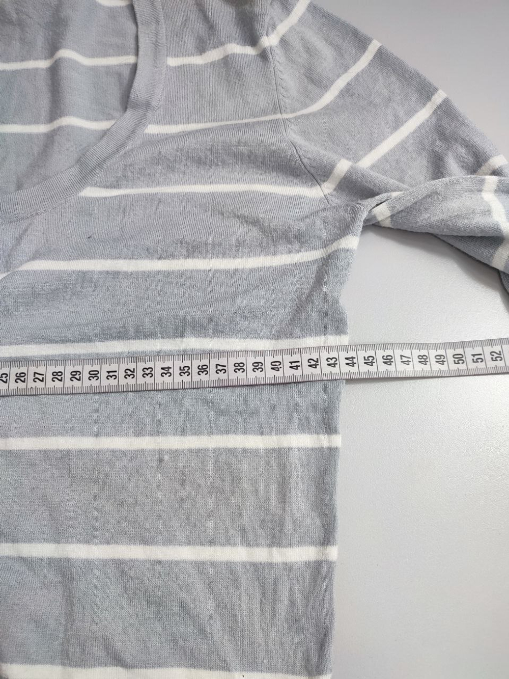 Кардиган H&M на пуговицах 48 размер