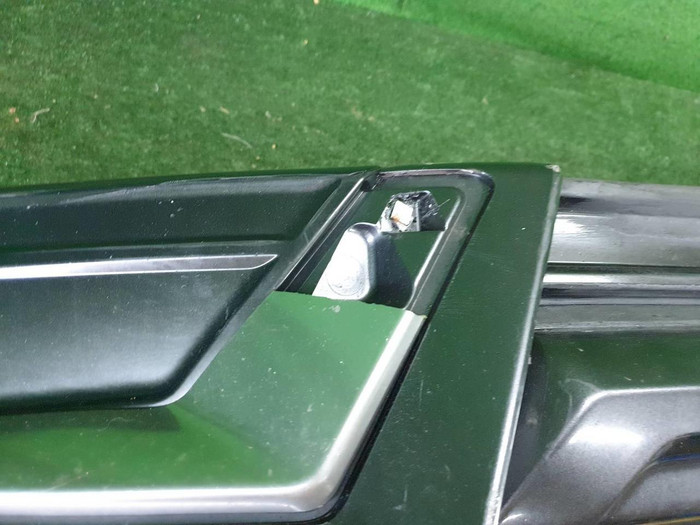 Юбка переднего бампера Toyota Land Cruiser 200 (2015-2021) TRD