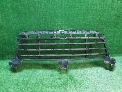 Решетка переднего бампера Porsche Cayenne 3 17-23